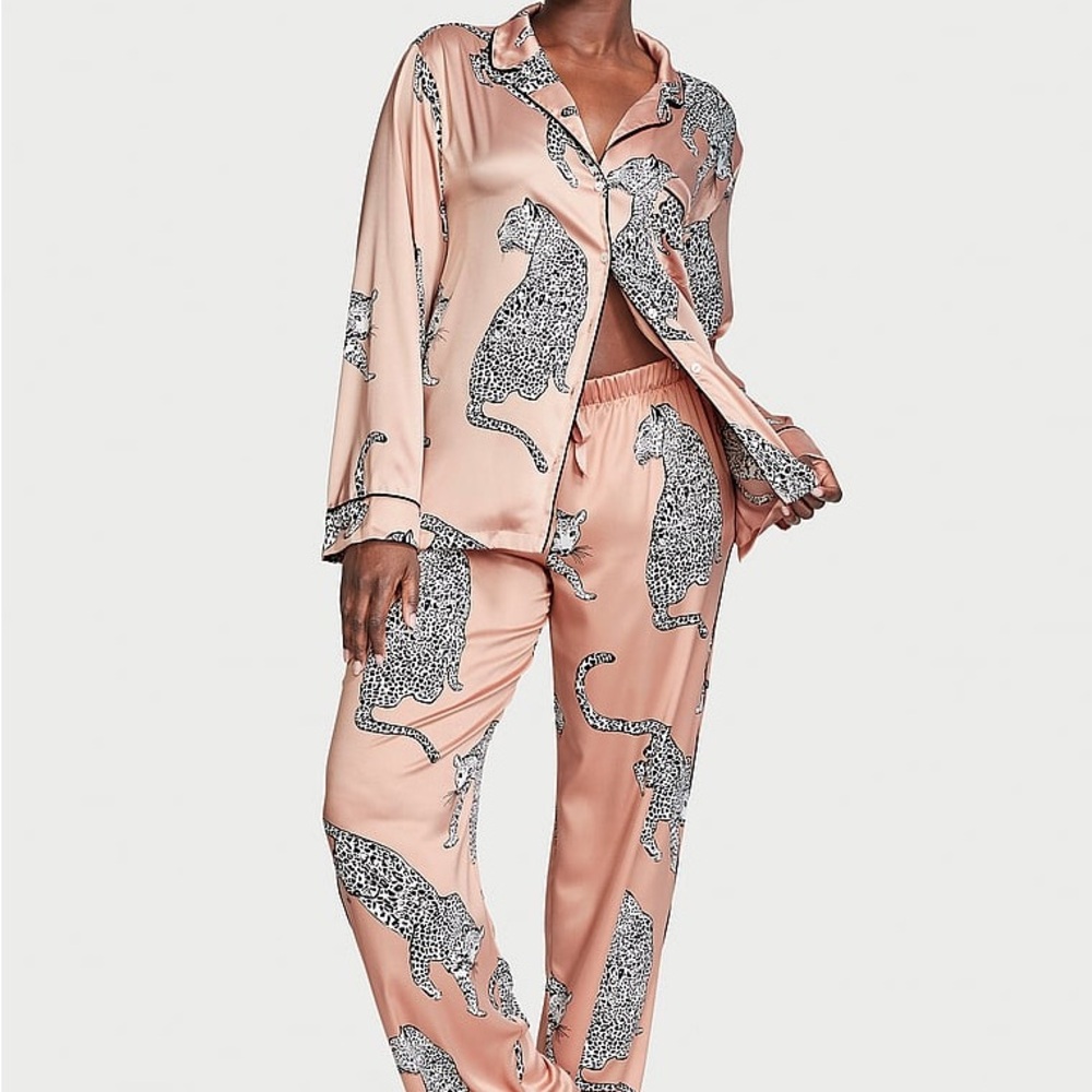 Victoria’s Secret Women's Satin Leopard Print Pajama Set